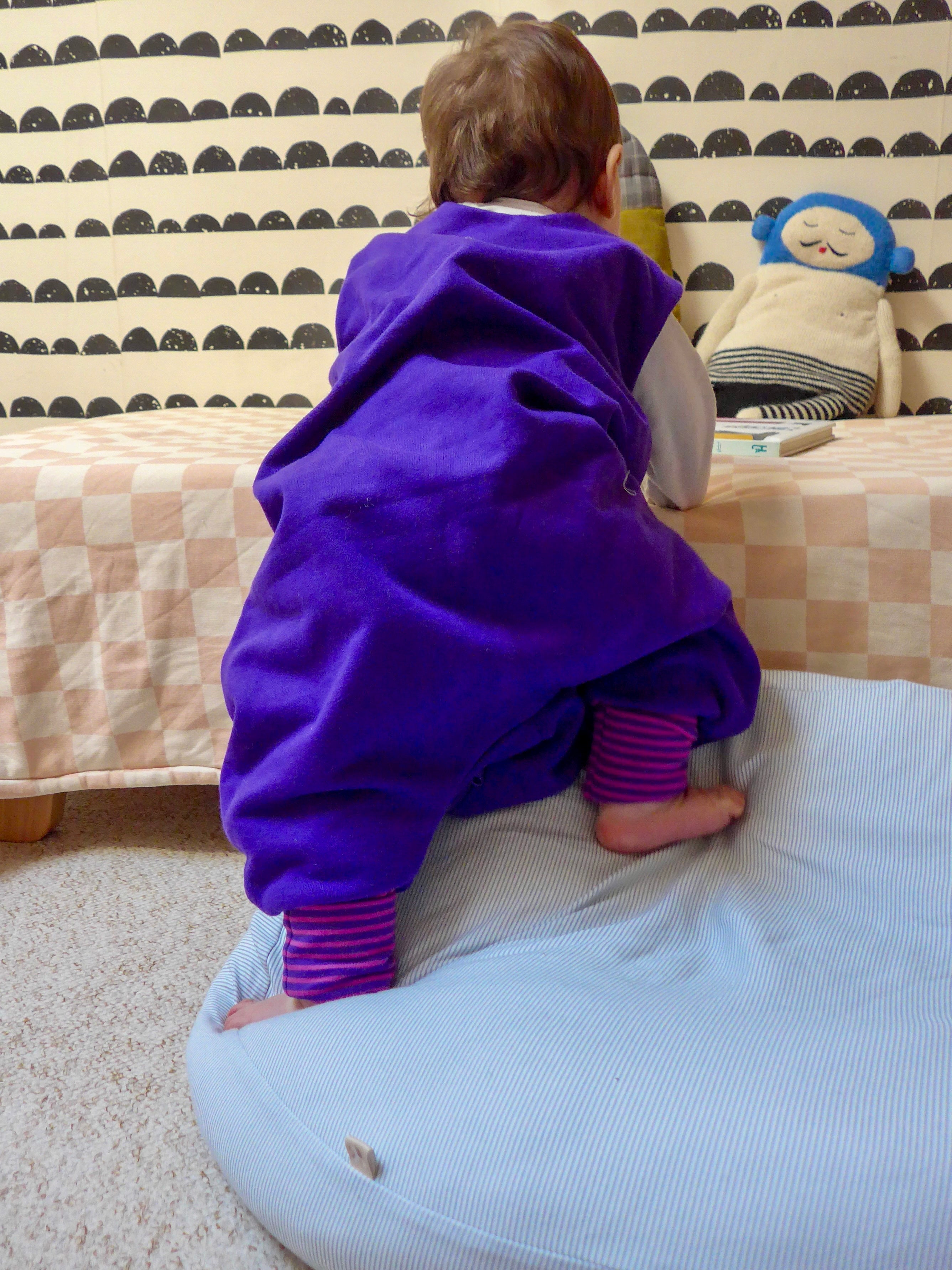 gigoteuse ete turbulette a pieds retroussables bebe liberte mouvement