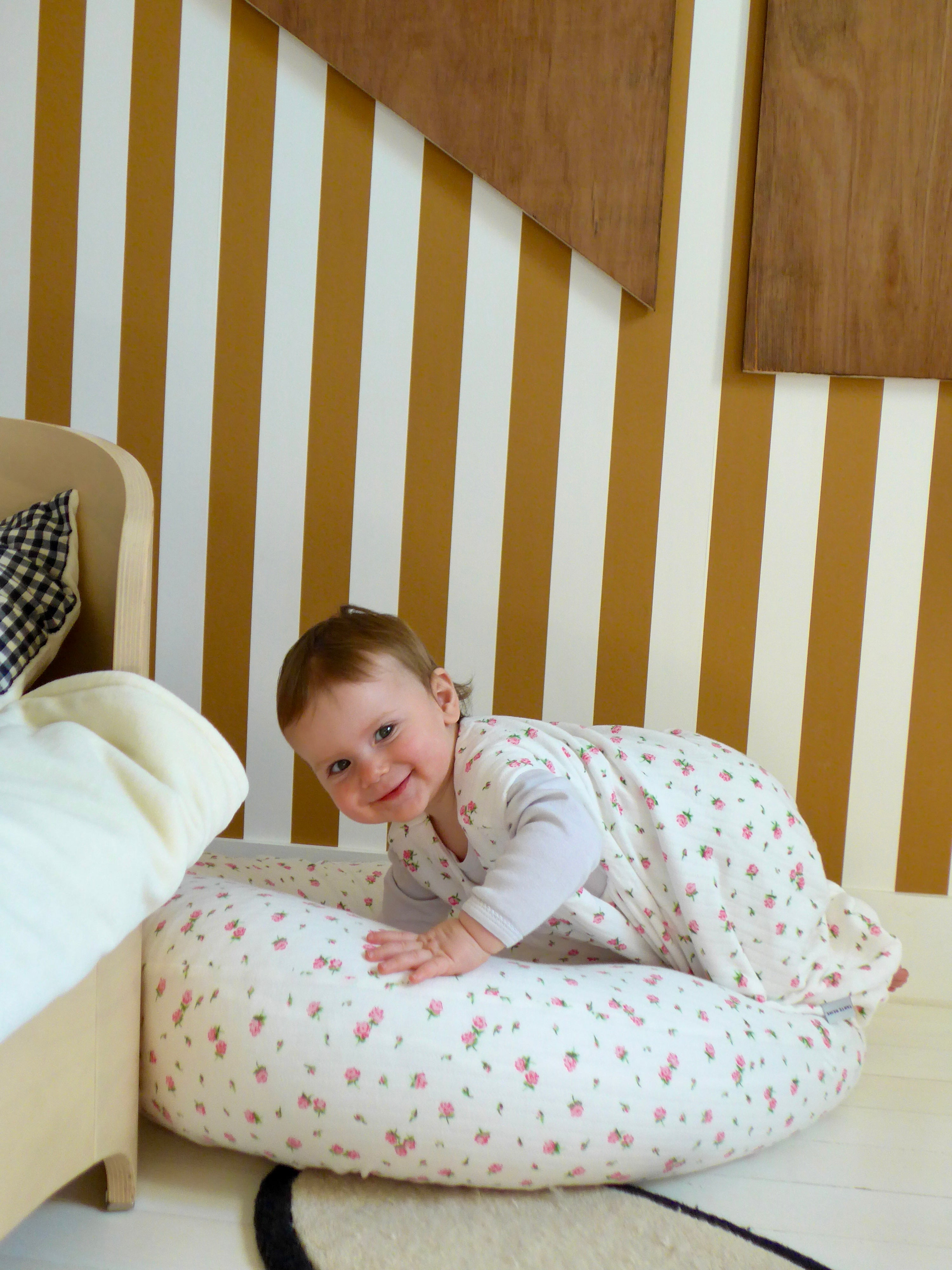 nid allaitement bag cocon coussin d'allaitement praticité innovation